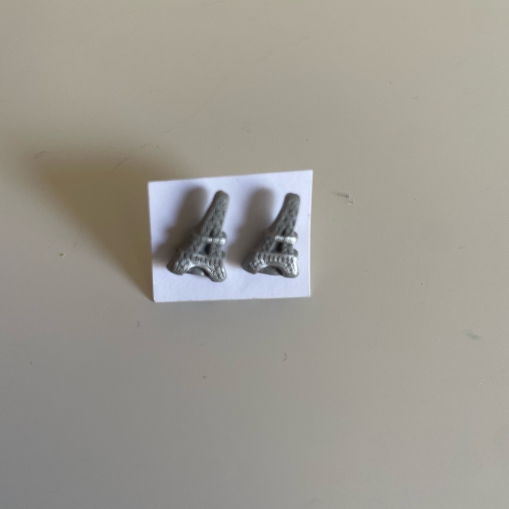 Eiffel Tower Stud Earrings in Silver